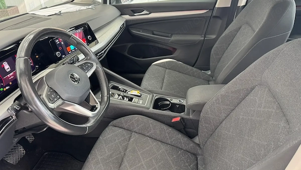 VOLKSWAGEN Golf 2021 — imagine 11