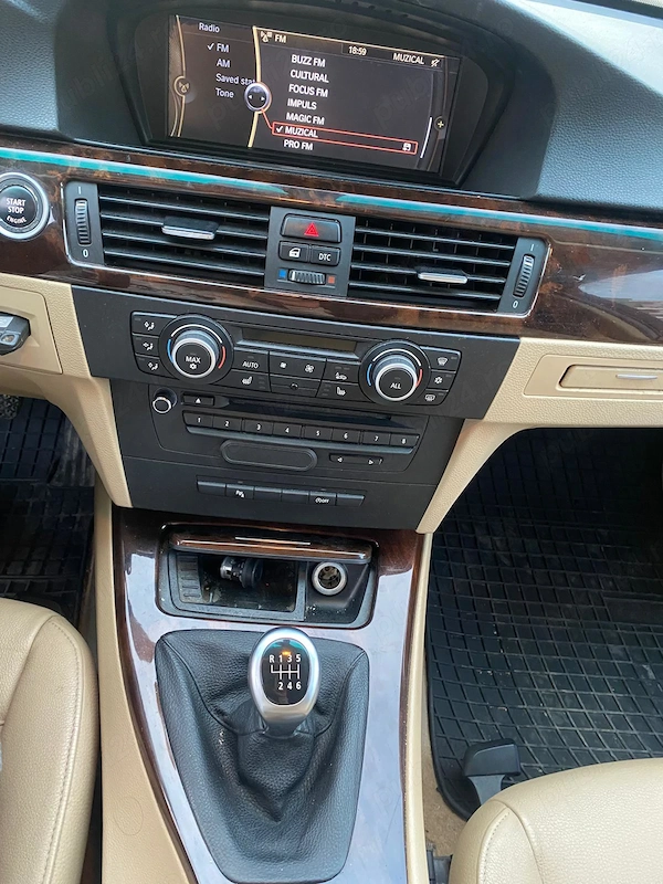 BMW 3 Series 2010 — imagine 6