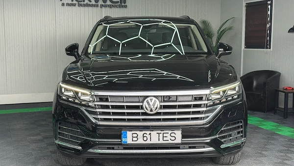 VOLKSWAGEN Touareg 2020 — imagine 2