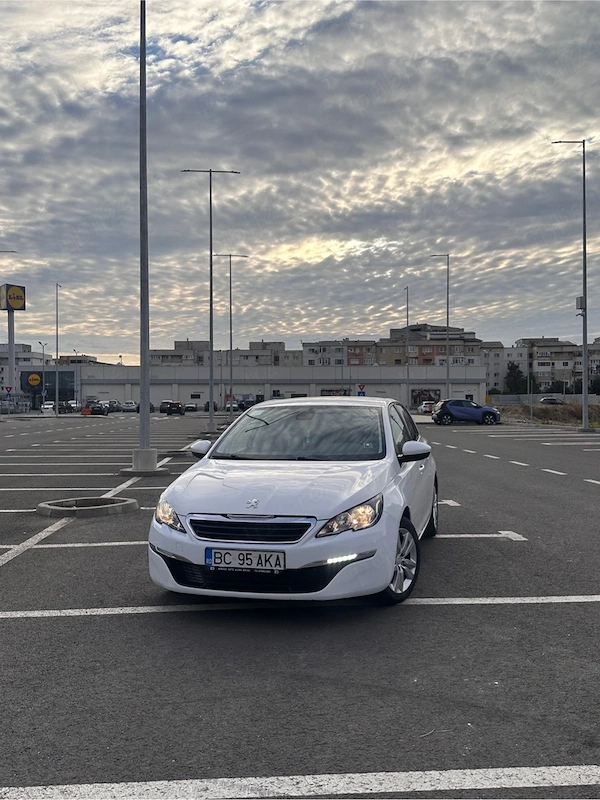 PEUGEOT 308 2014 — imagine 3