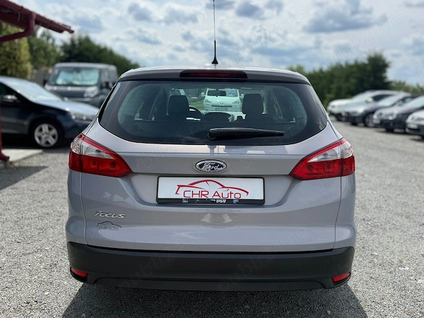 FORD Focus 2011 — imagine 12