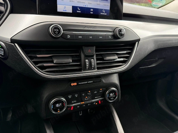 FORD Focus 2019 — imagine 7