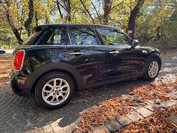MINI One 2019 — imagine 4