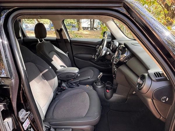 MINI One 2019 — imagine 3