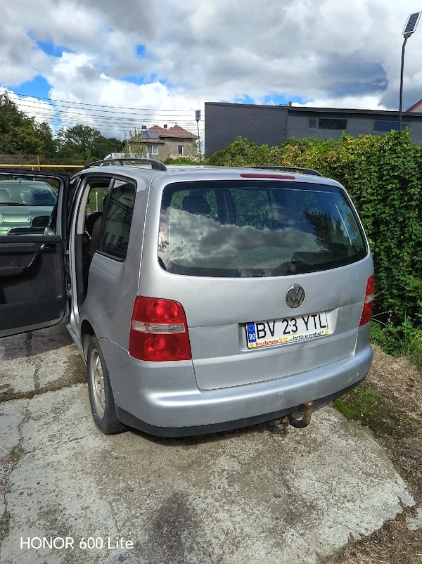 VOLKSWAGEN Touran 2003 — imagine 3