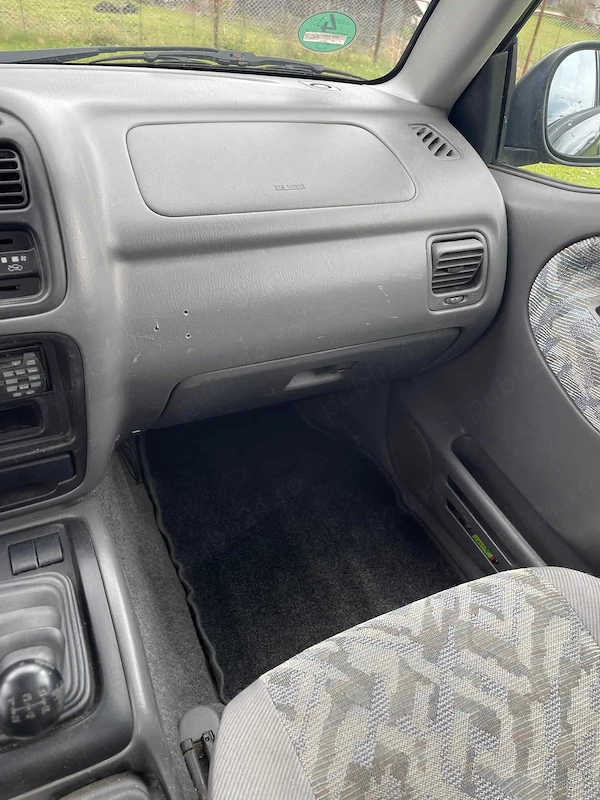 SUZUKI Grand Vitara 2001 — imagine 3