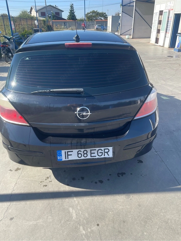 OPEL Astra 2005 — imagine 3