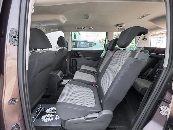 VOLKSWAGEN Sharan 2011 — imagine 9