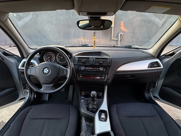 BMW 1 Series 2012 — imagine 6
