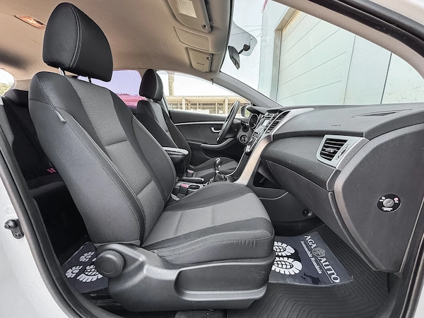 HYUNDAI i30 2012 — imagine 11