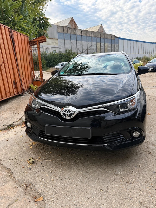 TOYOTA Auris 2016 — imagine 4