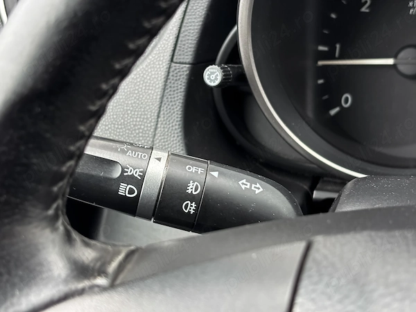 MAZDA 5 2011 — imagine 17