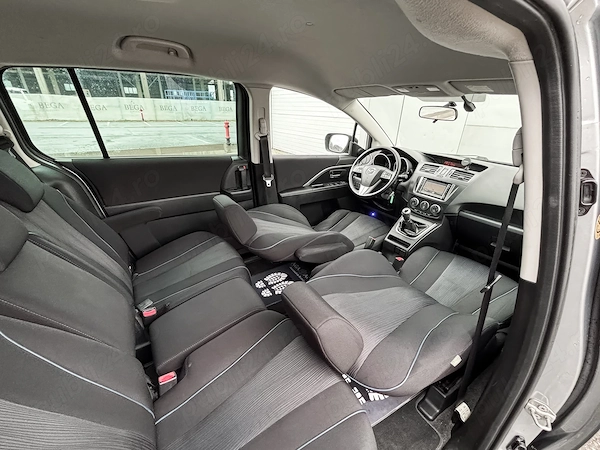 MAZDA 5 2011 — imagine 13