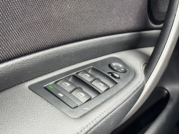 BMW 1 Series 2011 — imagine 17