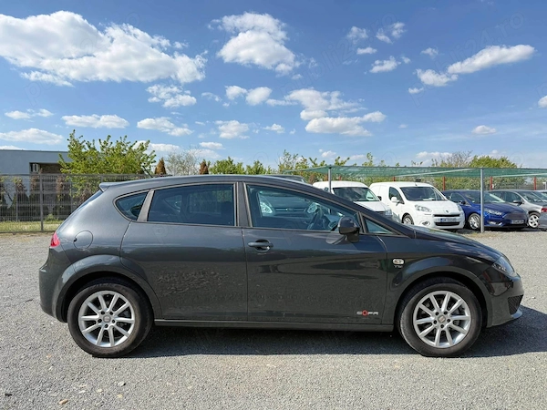 SEAT Leon 2011 — imagine 36