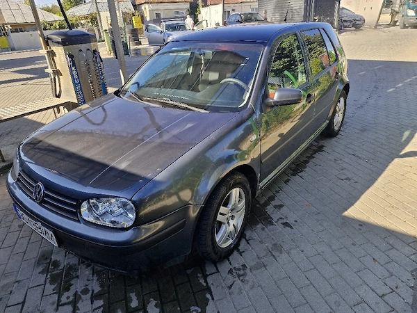 VOLKSWAGEN Golf 2002 — imagine 5