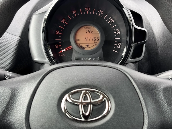 TOYOTA Aygo 2019 — imagine 18