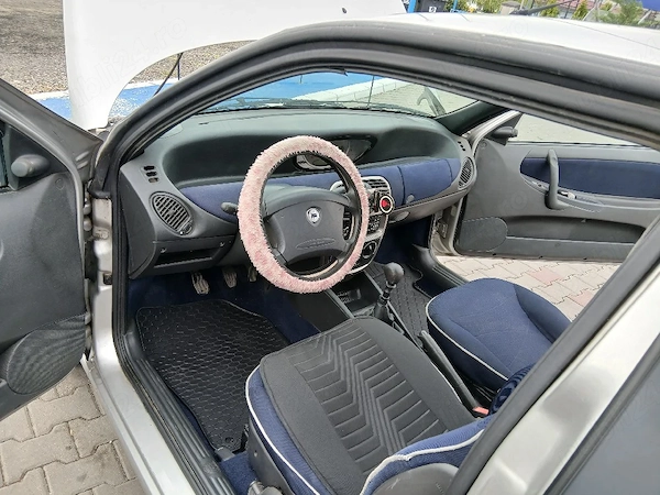 LANCIA Ypsilon 2003 — imagine 5