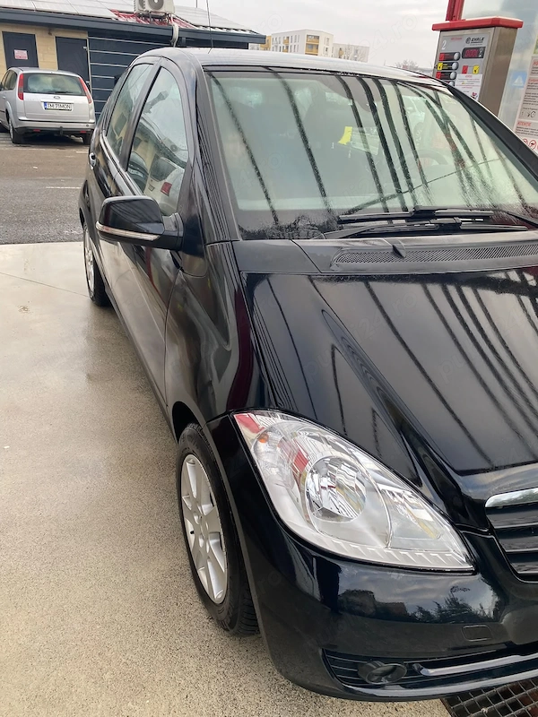 MERCEDES-BENZ A-Class