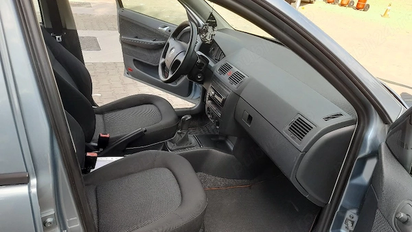 RENAULT Clio 2005 — imagine 8