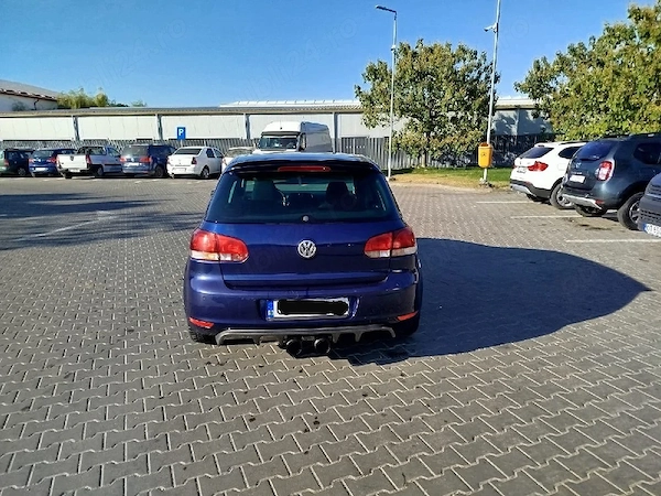 VOLKSWAGEN Golf 2010 — imagine 9