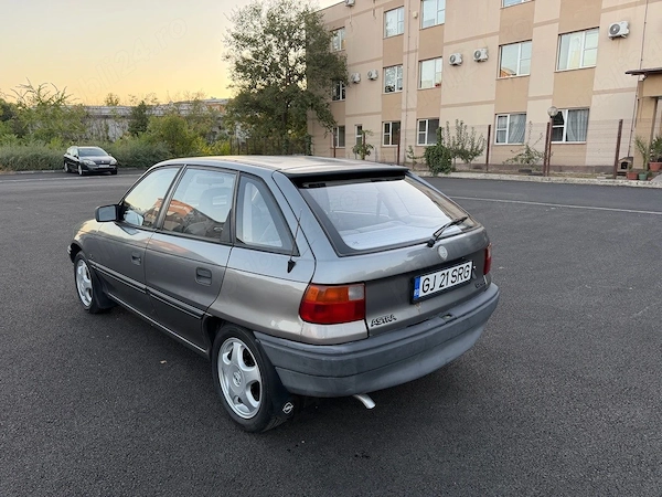 OPEL Astra 1993 — imagine 6
