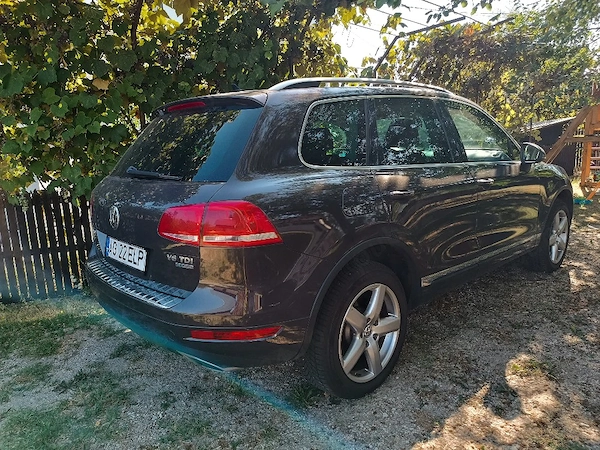 VOLKSWAGEN Touareg 2011 — imagine 6