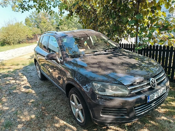 VOLKSWAGEN Touareg 2011 — imagine 8
