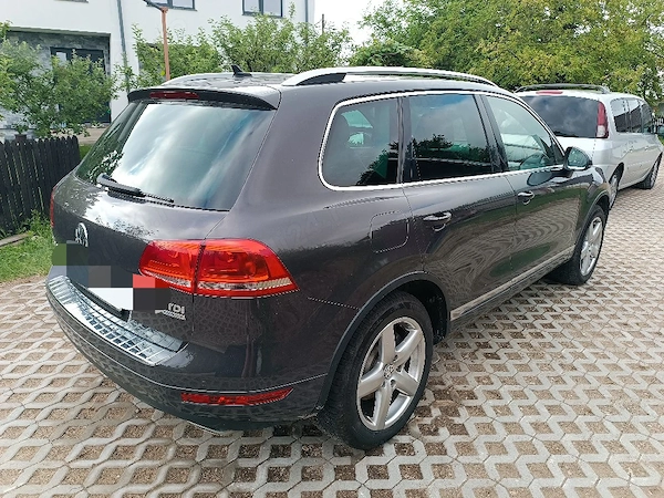 VOLKSWAGEN Touareg 2011 — imagine 4