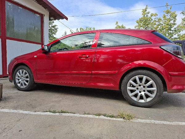 Opel Astra Gtc