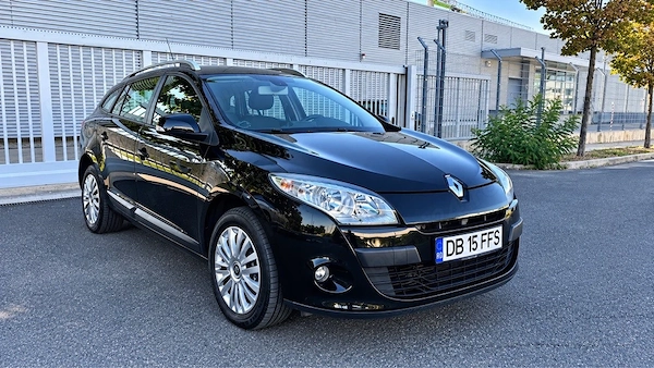 RENAULT Megane 2011 — imagine 3