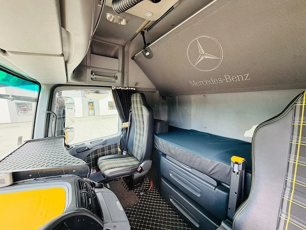 MERCEDES-BENZ A-Class 2009 — imagine 13