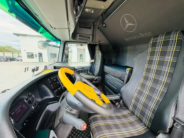 MERCEDES-BENZ A-Class 2009 — imagine 12