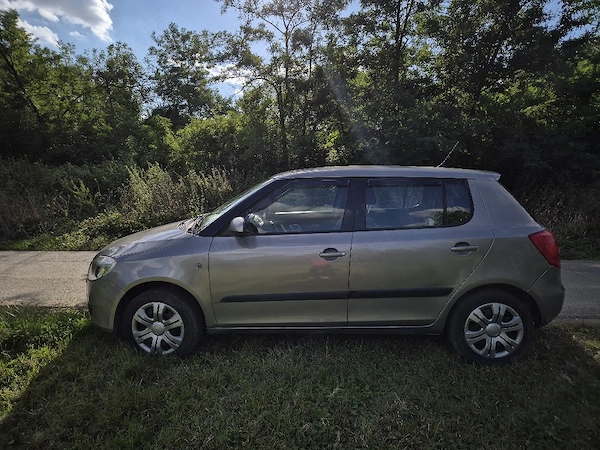 SKODA Fabia 2008 — imagine 5