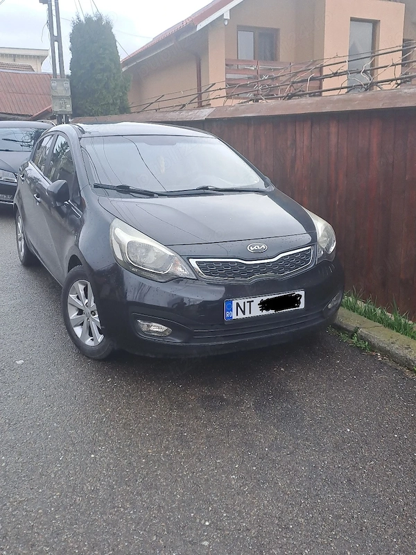 KIA Rio 2013 — imagine 4