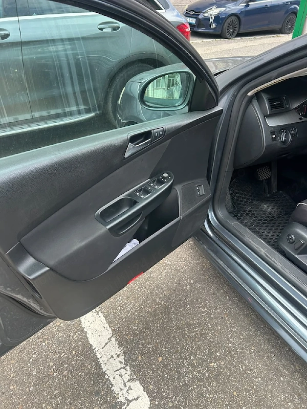 VOLKSWAGEN Passat 2009 — imagine 8