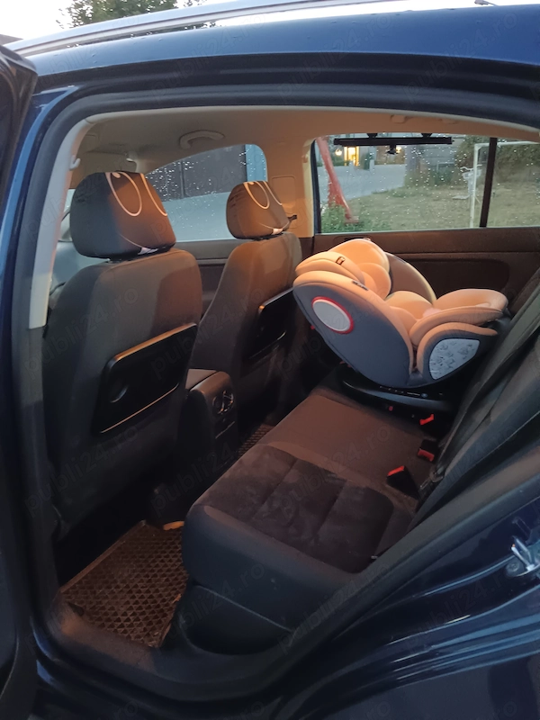 VOLKSWAGEN Golf 2009 — imagine 9