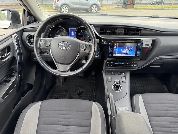 TOYOTA Auris 2015 — imagine 9