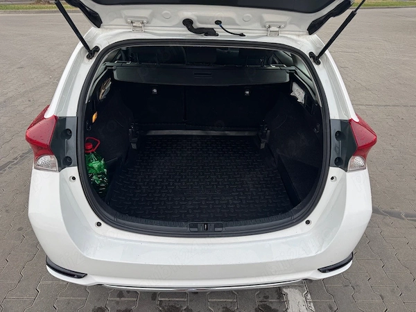 TOYOTA Auris 2015 — imagine 7