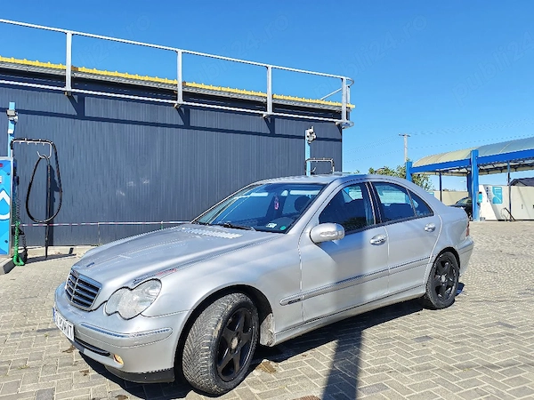 MERCEDES-BENZ E-Class 2003 — imagine 4