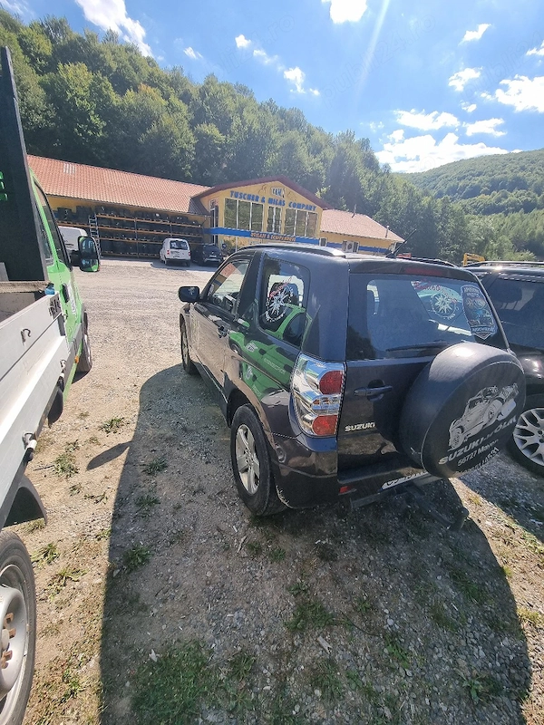 SUZUKI Grand Vitara 2011 — imagine 4