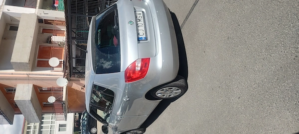 SKODA Fabia 2009 — imagine 3