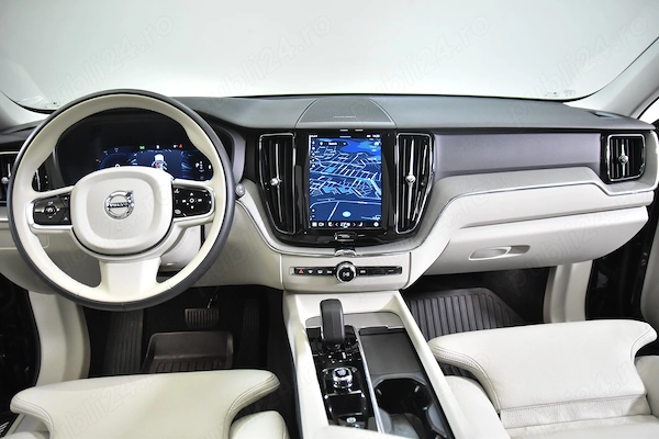 VOLVO XC60 2024 — imagine 5