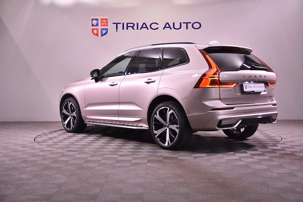 VOLVO XC60 2022 — imagine 2