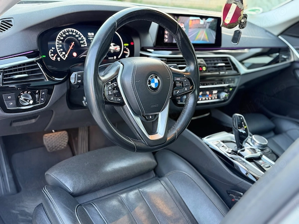 BMW Seria 5 2018 — imagine 3