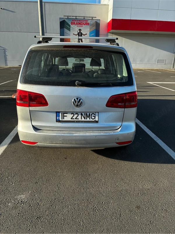 VOLKSWAGEN Touran 2015 — imagine 3