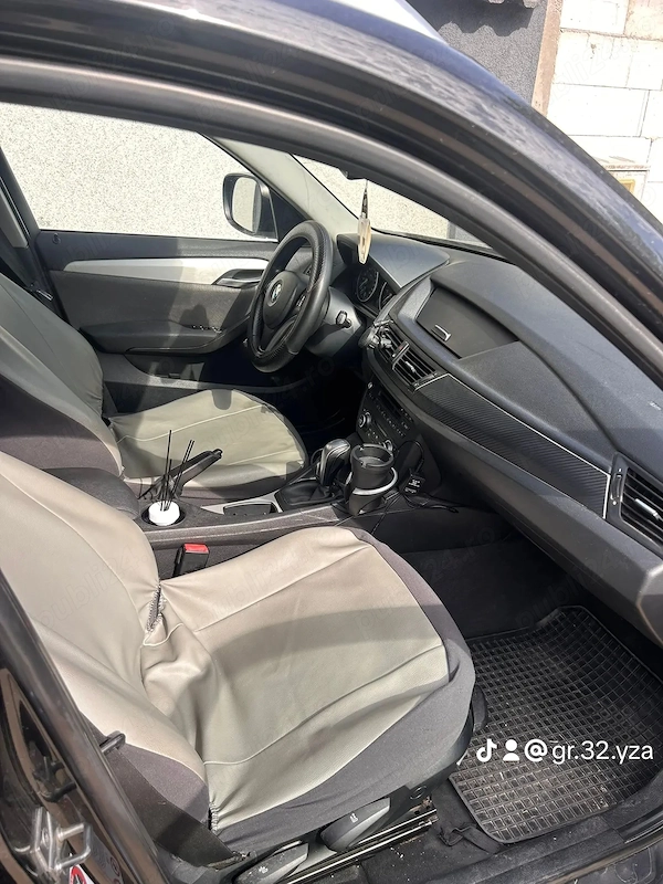 BMW iX1 2010 — imagine 3
