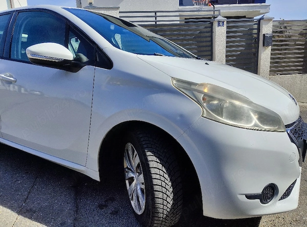 PEUGEOT 208 2012 — imagine 2