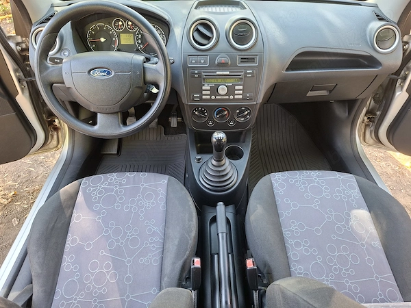 FORD Fiesta 2006 — imagine 8