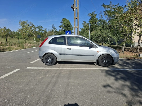 FORD Fiesta 2006 — imagine 4